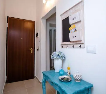 Apartment Elizabeth House *