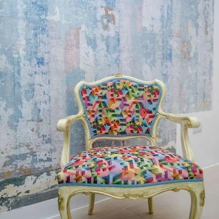 Elizabeth House *
